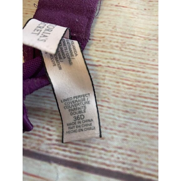 Victoria Secret Lined Perfect Covereage Purple Bra - 36D - Picture 8 of 8